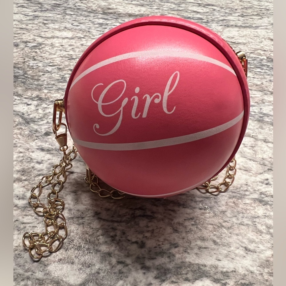 Chic Pink Girls Basketball-Shaped Shoulder Bag NWOT Boutique - Picture 4 of 7